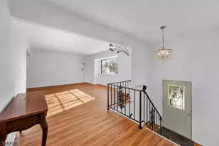 24 Conerly Rd, Franklin Township, NJ 08873 - Photo 4