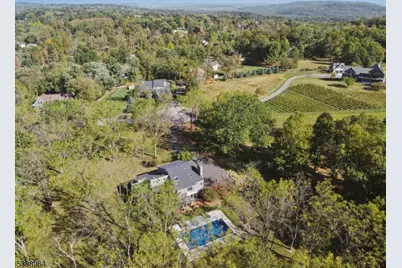 6 W View Dr, Raritan Township, NJ 08822 - Photo 1