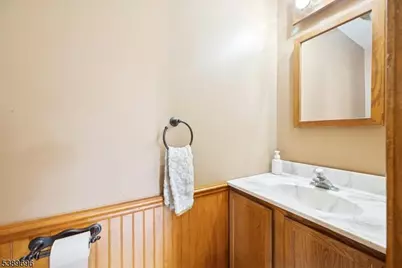 8 Mendham Ave, Morris Township, NJ 07960 - Photo 10