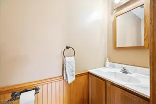 8 Mendham Ave, Morris Township, NJ 07960 - Photo 10