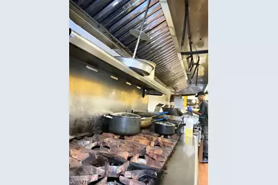 146-148 Bloomfield Ave, Montclair, NJ 07042 - Photo 6