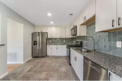 901 Fox Hill Place, Holland Township, NJ 08848 - Photo 10