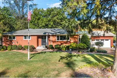 218 Beacon Hill Rd, Washington Township, NJ 07830 - Photo 1