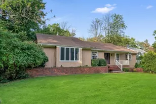 7 Carleen Ct, Summit, NJ 07901 - Photo 1