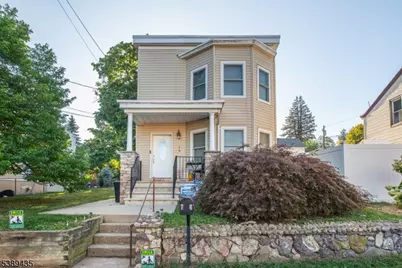 76 Mohawk Ave, Hawthorne, NJ 07506 - Photo 1