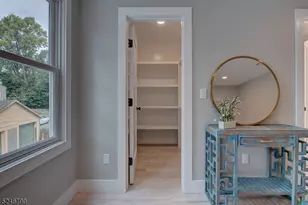 81 Mission St, Montclair, NJ 07042 - Photo 16