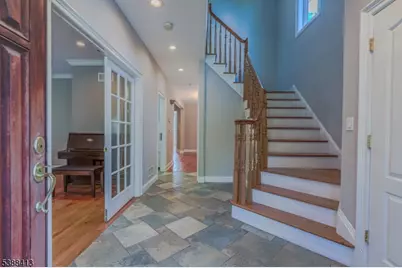 567 Mountain Ave, Springfield, NJ 07081 - Photo 2