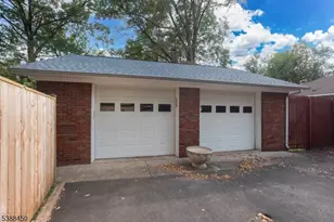 9 Renda Pl, Green Brook Township, NJ 08812 - Photo 30