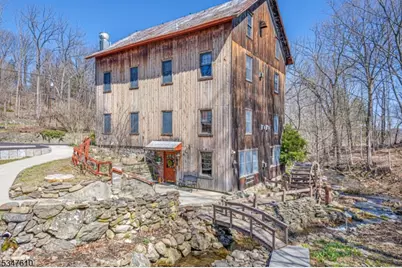 1860 Rt565, Vernon, NJ 07418 - Photo 1