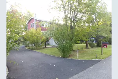 11 Woodland Ave #2, Hanover Township, NJ 07981 - Photo 2