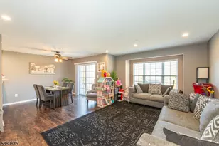 246 Ridge Dr, Pompton Lakes, NJ 07442 - Photo 10