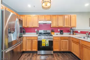 246 Ridge Dr, Pompton Lakes, NJ 07442 - Photo 18