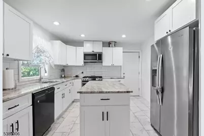 34 Fitzrandolph Rd, West Orange Township, NJ 07052 - Photo 4