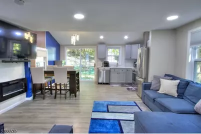 31 Station Rd, Denville, NJ 07834 - Photo 8