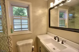 31 Station Rd, Denville, NJ 07834 - Photo 14