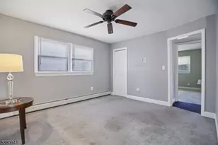 72 Central Ave, Pompton Lakes, NJ 07442 - Photo 22