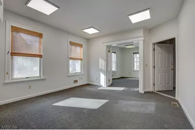 92 Church St 1st Fl, Montclair, NJ 07042 - Photo 8