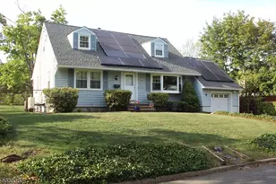 4 Fraley Dr, Franklin Township, NJ 08873 - Photo 1