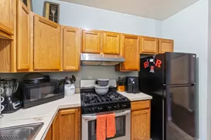 122A Remsen Ave, New Brunswick, NJ 08901 - Photo 10