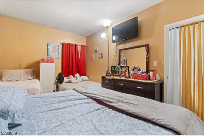 122A Remsen Ave #A, New Brunswick, NJ 08901 - Photo 14