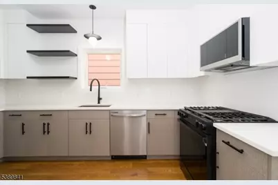 67 Virginia Ave #2, Jersey City, NJ 07304 - Photo 4