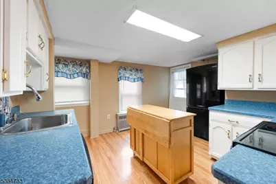 400 Quaker Church Rd, Randolph Township, NJ 07869 - Photo 20