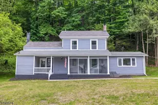 18 Ann St, Knowlton Township, NJ 07832 - Photo 1