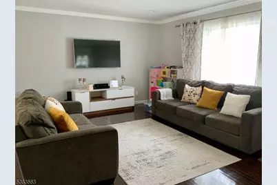 26 Winthrop Rd, Franklin Township, NJ 08873 - Photo 2