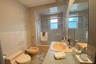 247 Montclair Ave, Newark, NJ 07104 - Photo 10