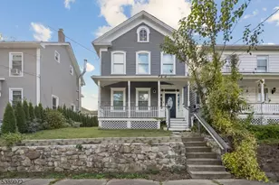 119 Wall St, Belvidere, NJ 07823 - Photo 1