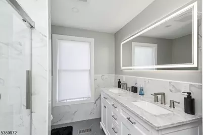 119 Wall St, Belvidere, NJ 07823 - Photo 18