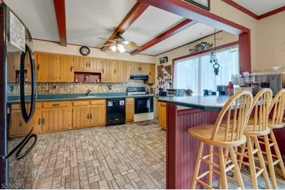 305 Wykertown Rd, Frankford Township, NJ 07461 - Photo 10