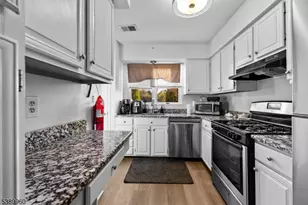 11 Kyle St, Manville, NJ 08835 - Photo 2