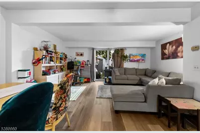 11 Kyle St, Manville, NJ 08835 - Photo 8