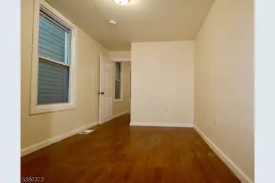 89 Cutler St #1, Newark, NJ 07104 - Photo 12