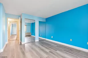 10 N Wood Ave, Linden, NJ 07036 - Photo 12