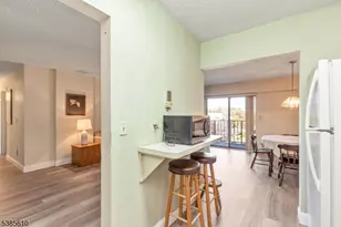 10 N Wood Ave, Linden, NJ 07036 - Photo 10