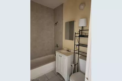 283 Lehigh Ave, Newark, NJ 07112 - Photo 8