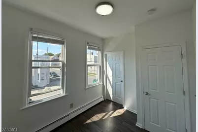 145 Smith St #2F, Elizabeth, NJ 07201 - Photo 6