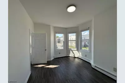 145 Smith St #2F, Elizabeth, NJ 07201 - Photo 4