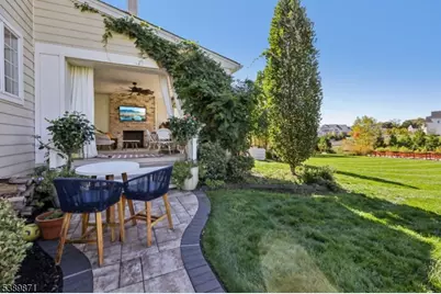 6 Northwood Dr, Franklin Lakes, NJ 07417 - Photo 26