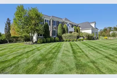 6 Northwood Dr, Franklin Lakes, NJ 07417 - Photo 4