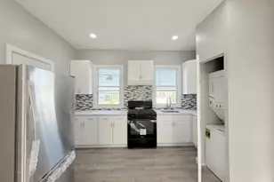 46 Hayward Ave, Carteret, NJ 07008 - Photo 1