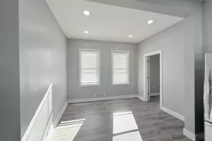 46 Hayward Ave, Carteret, NJ 07008 - Photo 2