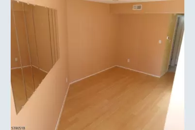 55 Talbot St, Franklin Township, NJ 08873 - Photo 6