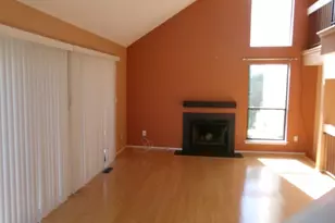 55 Talbot St, Franklin Township, NJ 08873 - Photo 4