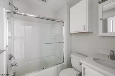 18 Sussex Ave #A, Morristown, NJ 07960 - Photo 10