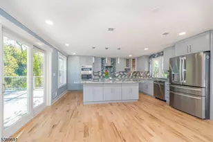 932 Saddleback Rd, Stillwater, NJ 07860 - Photo 4