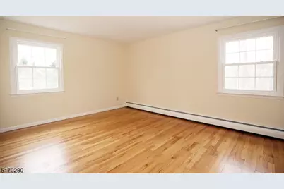 8 Marianna Pl, Morris Township, NJ 07960 - Photo 12