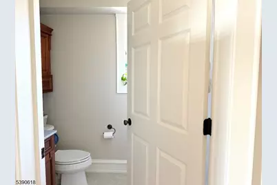 12 Elm St #B, Morristown, NJ 07960 - Photo 10